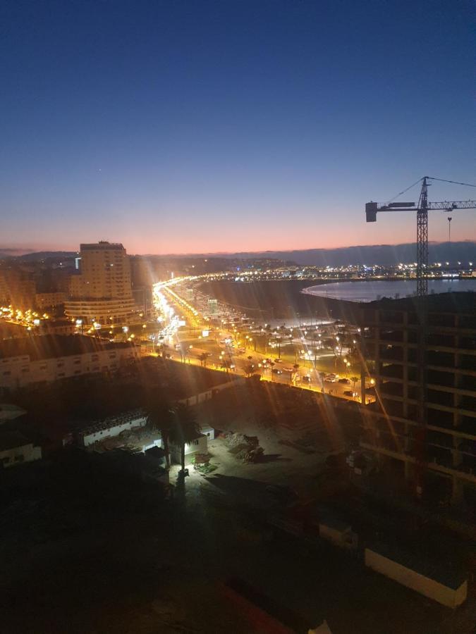 Mont Blanc :Appartement, Vue Sur Mer A 2 Minutes De La Gare. Tanger Exterior foto