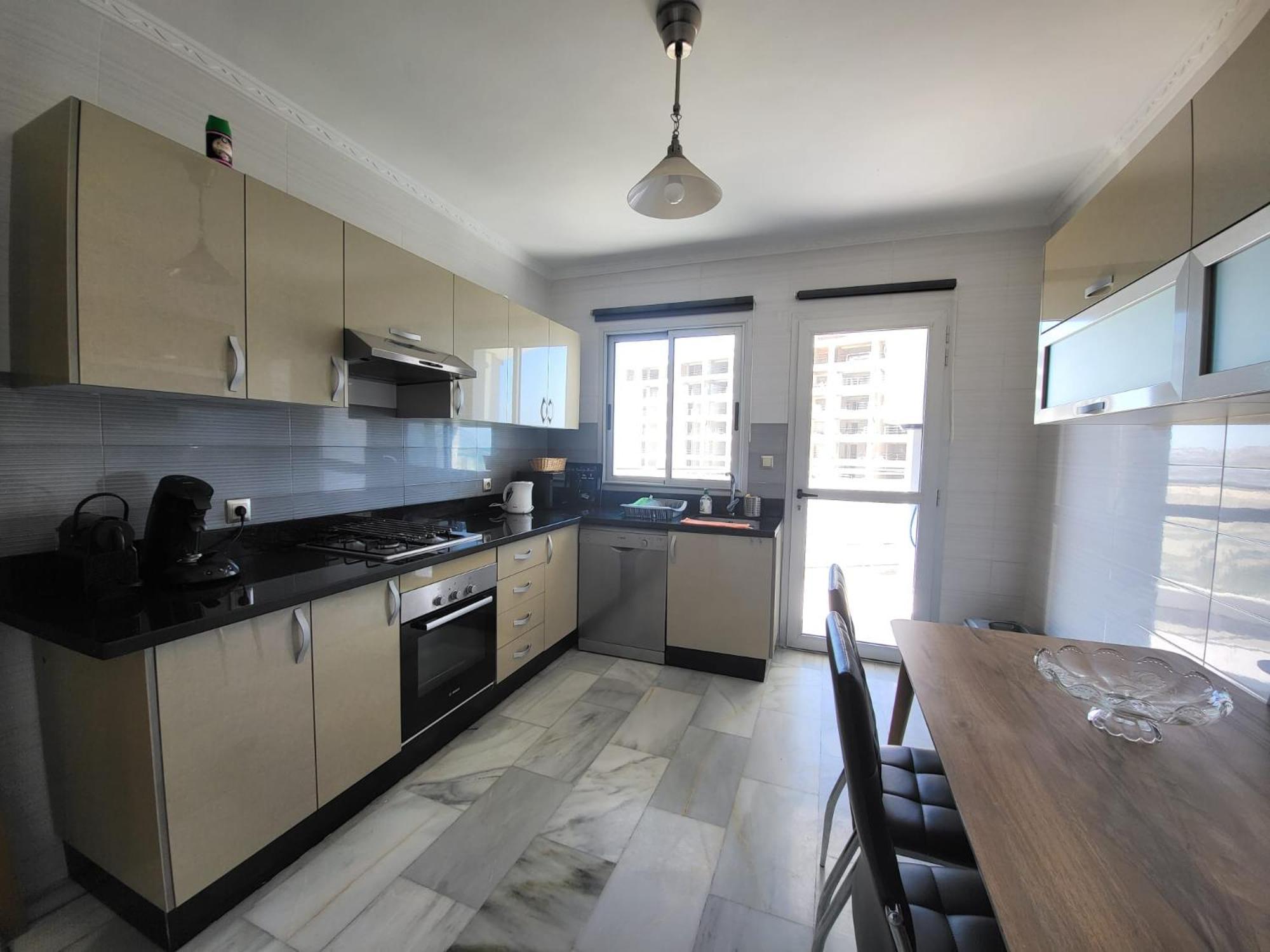 Mont Blanc :Appartement, Vue Sur Mer A 2 Minutes De La Gare. Tanger Exterior foto