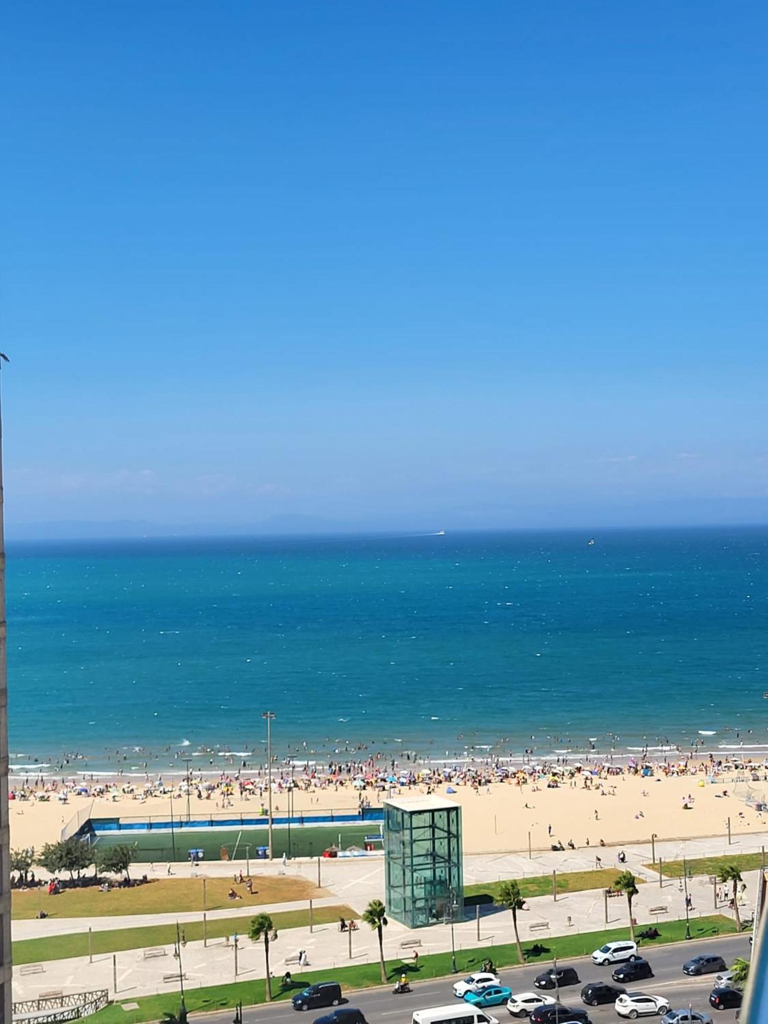 Mont Blanc :Appartement, Vue Sur Mer A 2 Minutes De La Gare. Tanger Exterior foto