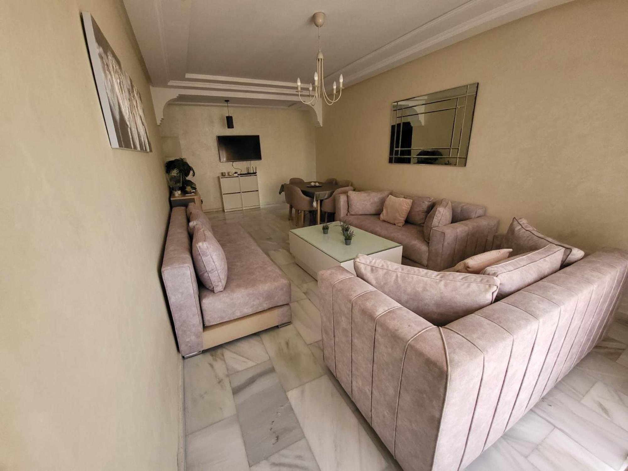 Mont Blanc :Appartement, Vue Sur Mer A 2 Minutes De La Gare. Tanger Exterior foto
